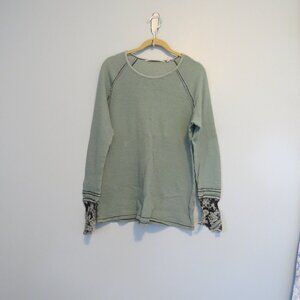 Soft Surroundings Light Sage Green Waffle Knit Top with Lace Trim Sleeves Sz L